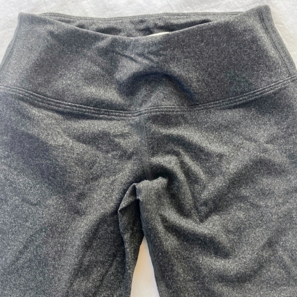Hard Tail Gray Capri Leggings Xs Brandnew Perfect - Picture 3 of 4